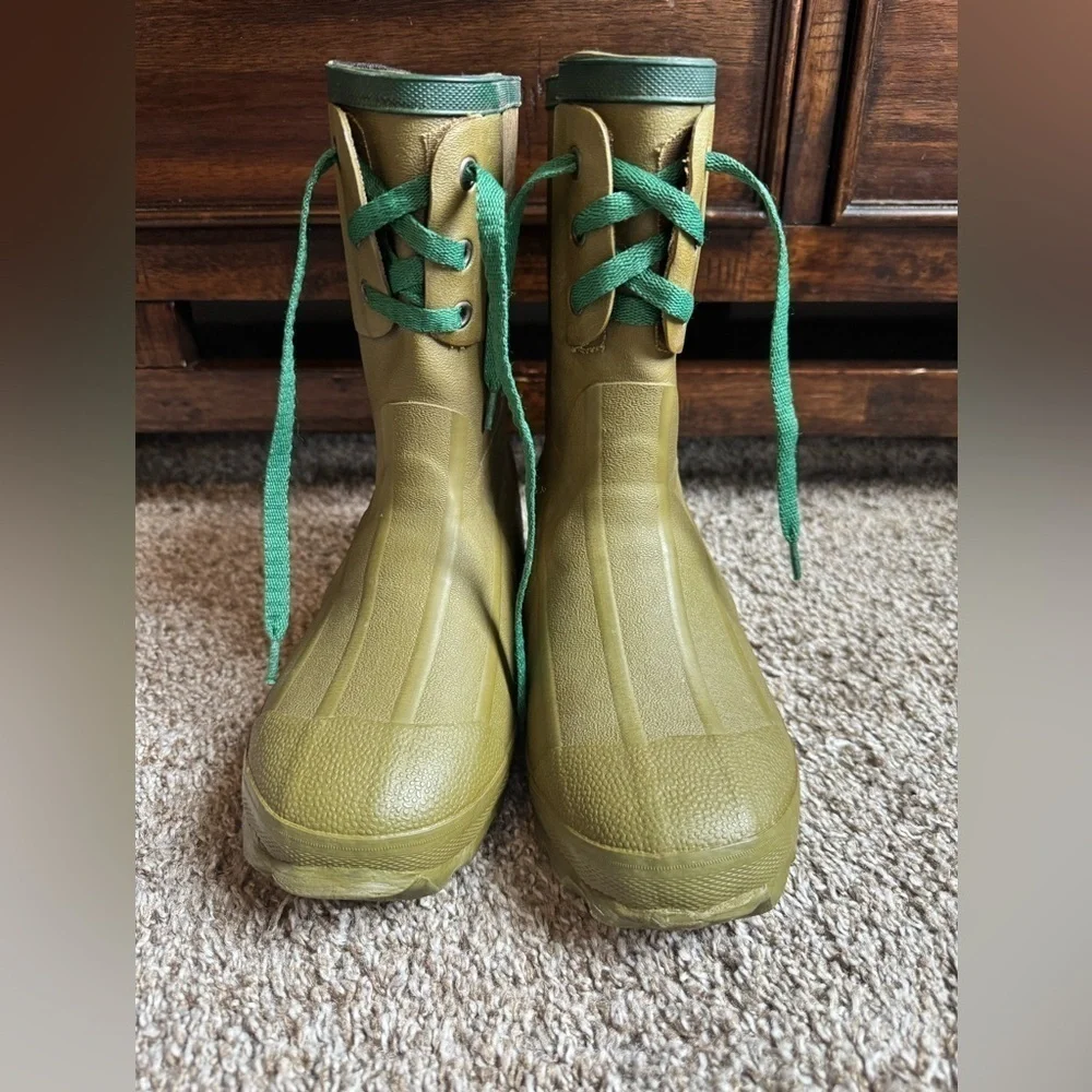 Northerner Junior heavy soled insulated rain boots steel shank farm boots